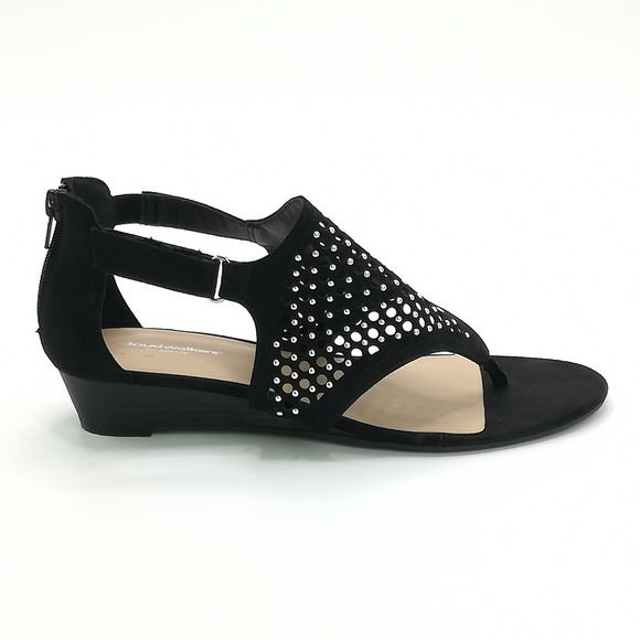 Cloudwalker Avenue Sandals Womens Shoes Gladiator Black Indie Studded Wide 8.5W - Picture 1 of 11